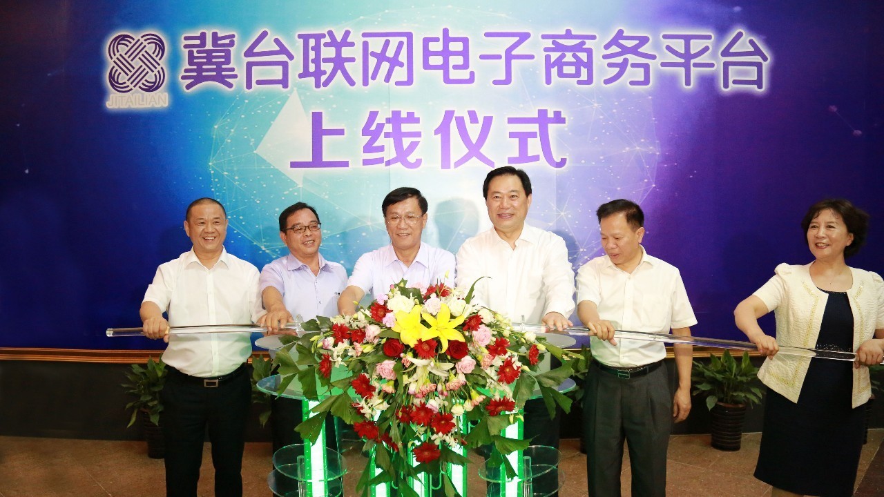 1-160Q0142343S3.jpg